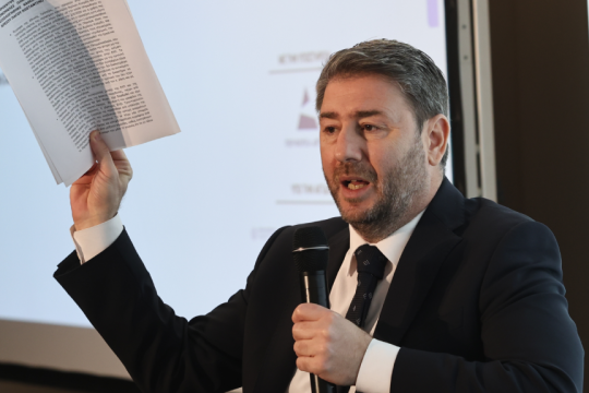 Ανδρουλάκης: «Στο Μέγαρο Μαξίμου έχει οργανωθεί μια συμμορία»
